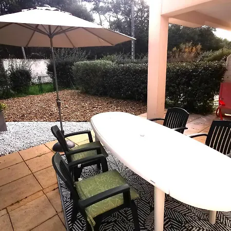 Apartment Le Pierani - A 90m De La